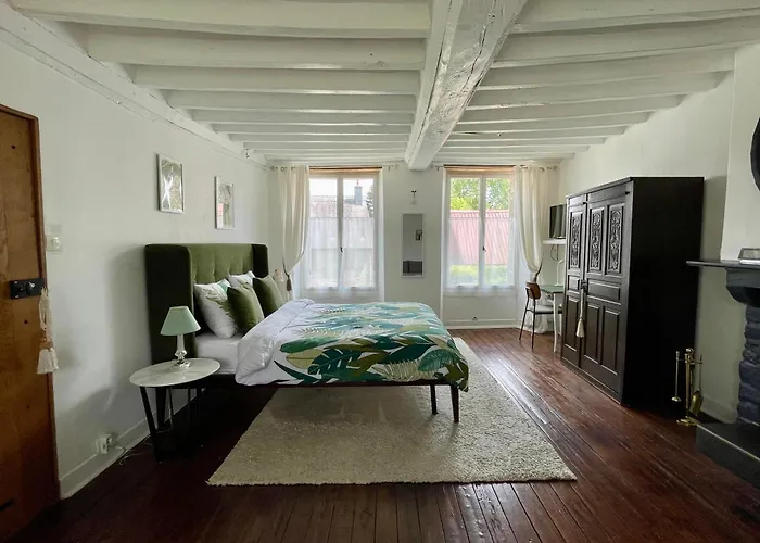 Bed & Breakfast La Paix, D'hote En Suisse Normande 3*